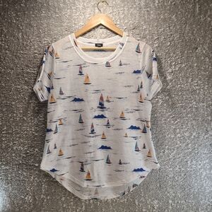Shana Women Pull Over Top Medium Nautical, Boat print, Cap Sleeve Art